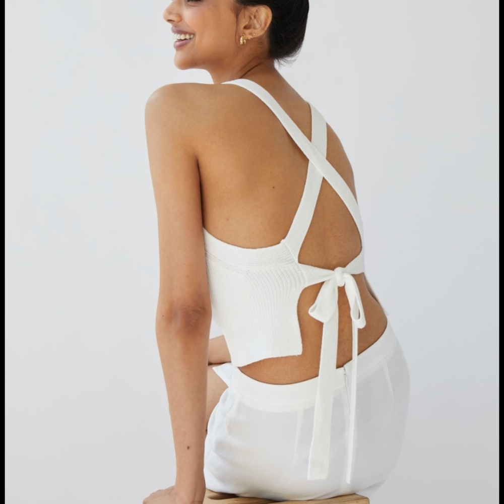 Aritzia Cayenne Top
